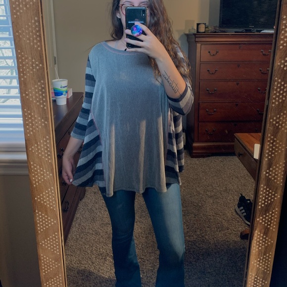 Blouse - Picture 2 of 2